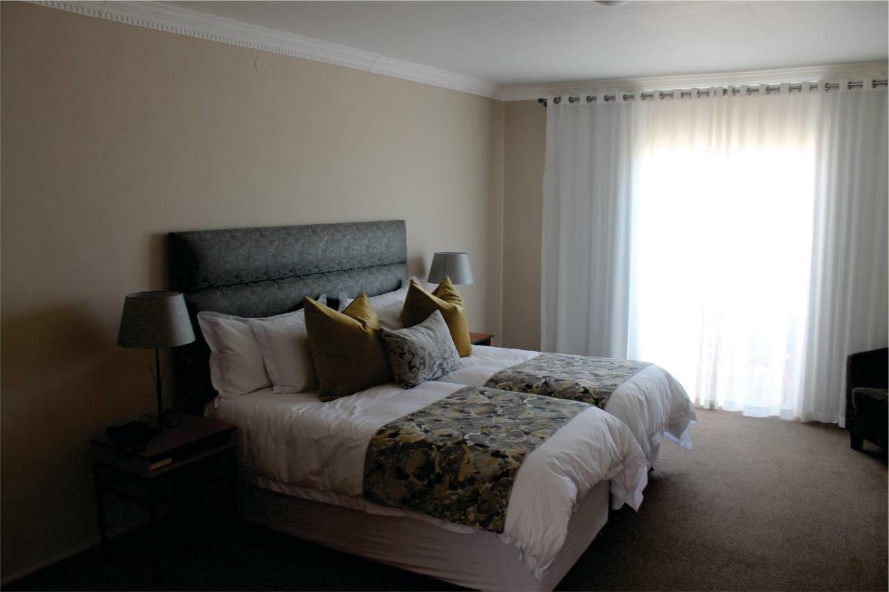 Long Beach Lodge Langstrand Bagian luar foto