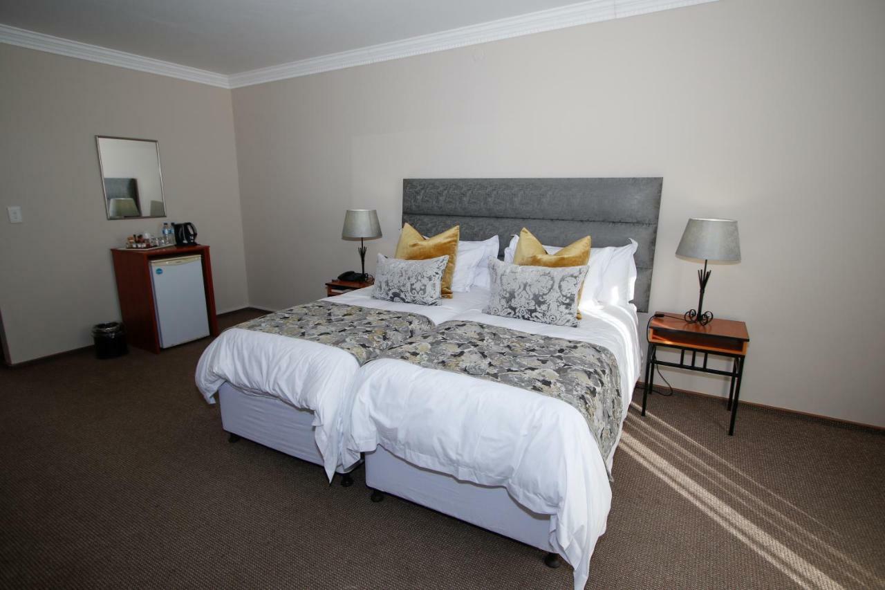 Long Beach Lodge Langstrand Bagian luar foto